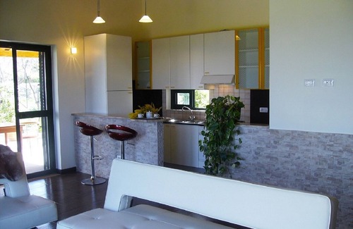 Calimera Villa | Villa by the sea (on Michelino beach) in residence "Villa Giulia"