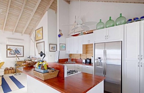 Rainbow Bay House | Villa C by Eleuthera Vacation Rentals