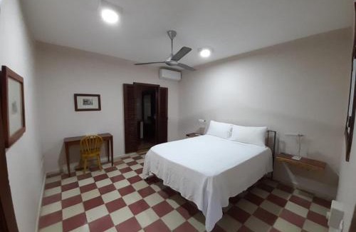 Ensanche Miramar Bed & Breakfast | Villa Carolina Bed and Breakfast