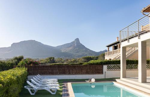 Urbanizacion S'Estanyol House | Villa Ca'n Tugores by Rentallorca