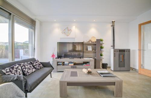 Urbanizacion S'Estanyol House | Villa Ca'n Tugores by Rentallorca