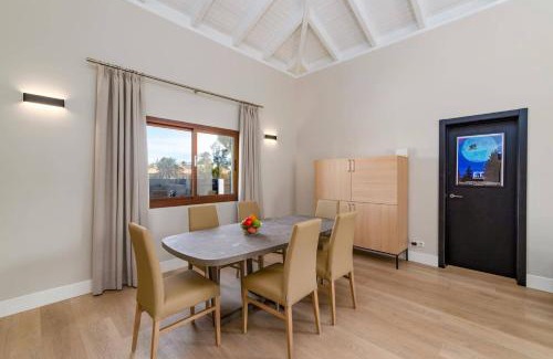 Caleta de Fuste Villa | Villa Caleta Olas by Villa Plus