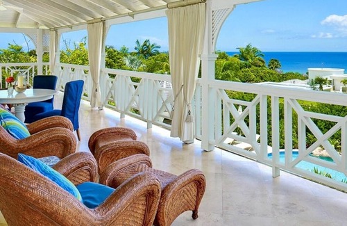 Mount Standfast Villa | Villa Calliaqua | Ocean View - Located in Fabulous Saint James with Private Pool