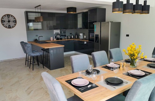 Kozljani Villa | Villa Camelie - moderna vila autohtonog stila u Istri