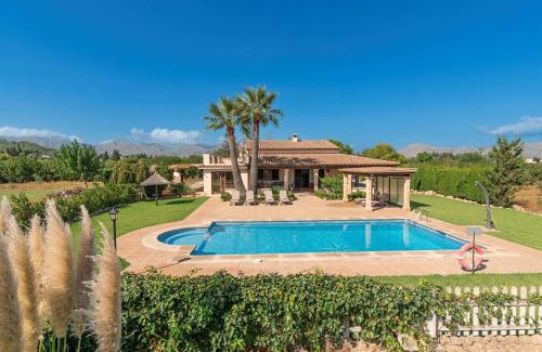 Puerto de Pollensa Villa | Villa Camp del Bosch by Sealand Villas