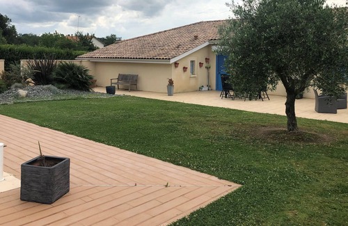 Lamonzie-Saint-Martin Villa | Villa Campagne 10 km Bergerac 3ch 4pers Clim Piscine Privée Jardin Terrasse Wifi