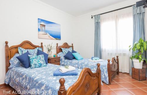 es Bacares Ski Chalet | VILLA CAN JAUME