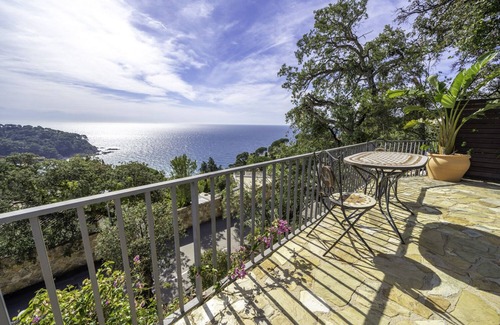 Lloret de Mar Villa | Villa Can Toni Lux Experience, Jacuzzi & Piscina con Vista Mar