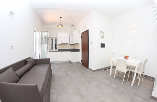 Capodimonte Villa | Villa Capodimonte Hill