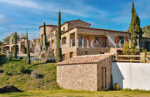 Ajaccio Villa | Villa CAPRI - 16 people, 6 bedrooms, 1 studio, swimming pool, panoramic sea view