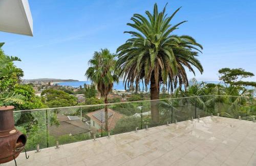Collaroy Beach Apartment | Villa Capriccio - Top Floor Apartment