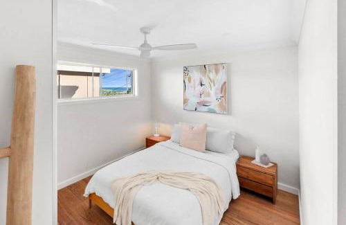 Collaroy Beach Apartment | Villa Capriccio - Top Floor Apartment