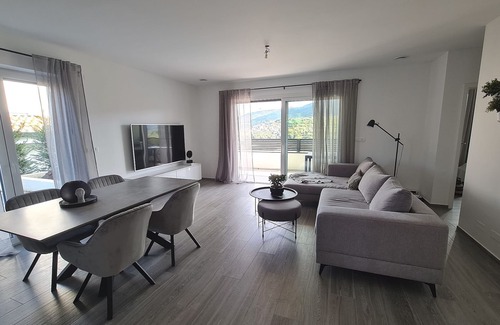 Koper Apartment | Villa Capris - Two bedroom apartment with balcony in Koper — Family sized Condo!