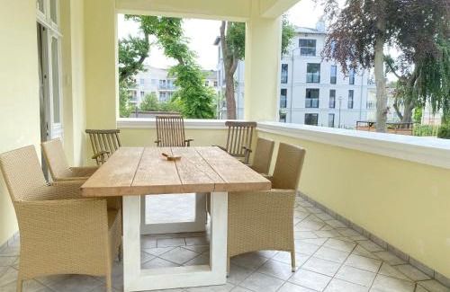 Seebad Heringsdorf Apartment | Villa Caprivi 1