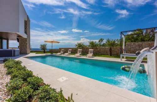 Crikvenica Villa | Villa Carolea