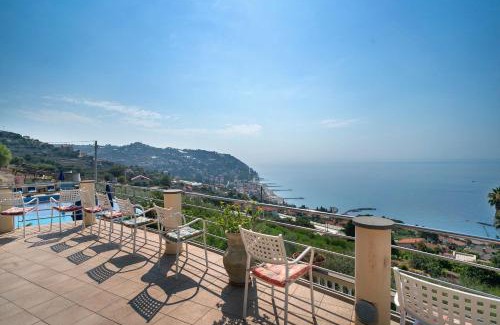 Ospedaletti Villa | Villa Caroleo