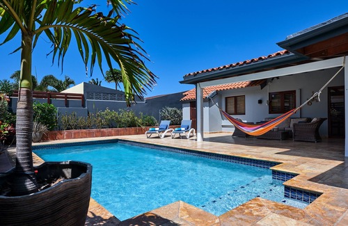 Opal Villa | Villa Carpe Diem – Great Escape – Dream Paradise - 5 Star reviewws!