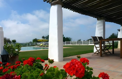 Baiona Villa | Villa 'Casa Do Sal' with Shared Pool, Terrace and Wi-Fi