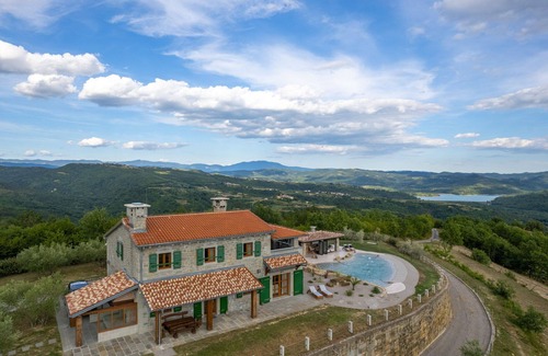 Sveti Bartol Villa | Villa Casa Lirio with Pool