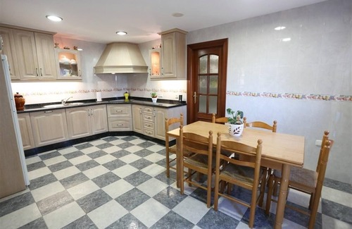 Almunecar Villa | Villa "Casa Montes del Castillo" with Sea View, Whirlpool and Cinema