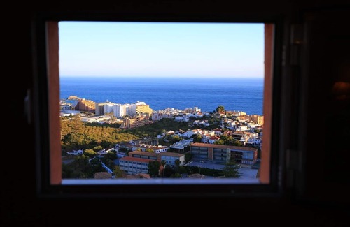 Almunecar Villa | Villa "Casa Montes del Castillo" with Sea View, Whirlpool and Cinema
