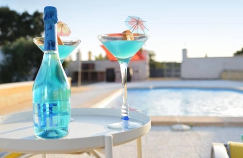 Lora Del Rio Villa | Villa "Casa Rural Bella Vista" with Mountain View, Garden, Pool & Wi-Fi