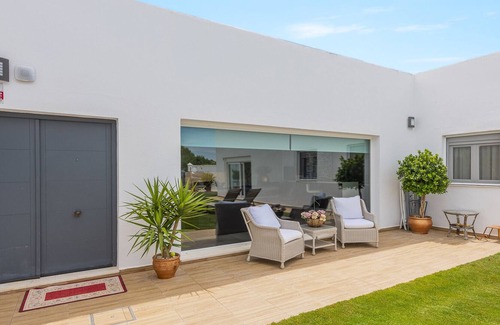 Marchena Villa | Villa 'Casa Rural Camino del Torero' with Pool & Wi-Fi