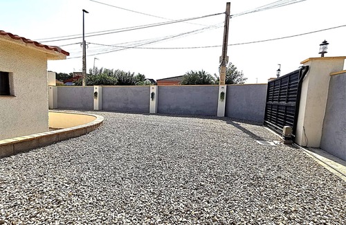 Lliria Villa | Villa 'Casa Segunda' with Mountain View, Wi-Fi and Air Conditioning