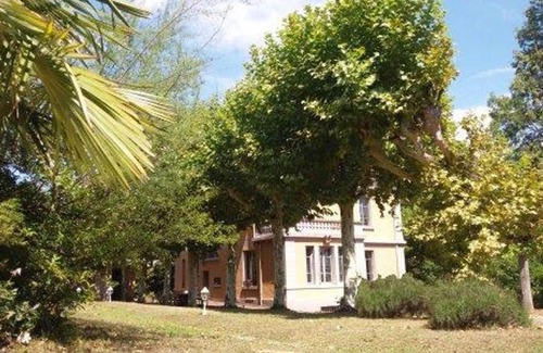 Vancia - Crepieux House | Villa Castel Furnished House