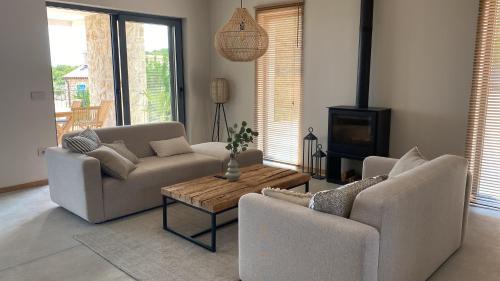 Ripenda Kosi Villa | Villa Castelina
