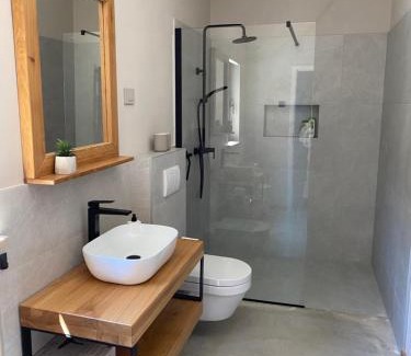 Ripenda Kosi House | Villa Castelina Part II of twin house