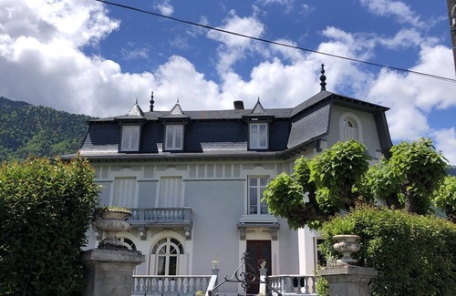 Bagneres-de-Luchon Villa | villa CastelMT LUCHON Pyrennees