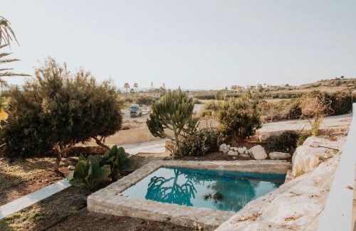 Pegeia Villa | Villa Castle Rock
