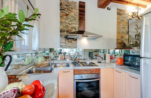 Pieve di Compito Villa | VILLA CATIA Farmhouse. 3 Luxury Bedrooms, a Pool, a Jacuzzi and a Dream-Like Getaway Experience