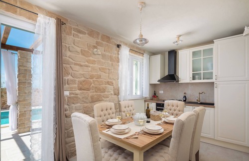 Blizna Donja Villa | Villa Cavalleria Rusticana with heated pool and vineyard