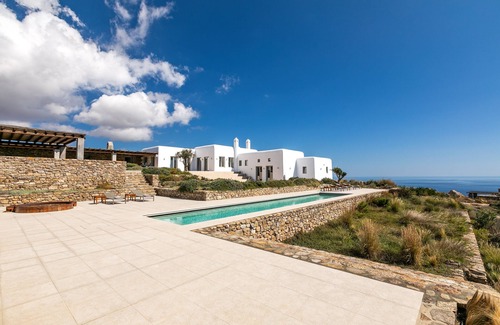 Plintri House | Villa Cavo 15