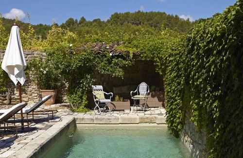 Menerbes Villa | Villa Cépage - Luxury Villa in the Heart of the Lu