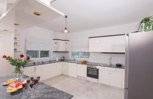 Asgourou Villa | Villa Cervus Dianae