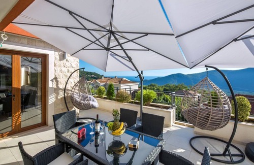 Prijevor Villa | Villa Cetia - Four Bedroom Villa, Sleeps 8