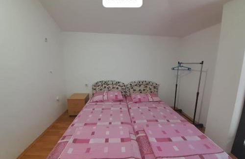 Pestani Apartment | Villa Chaloski