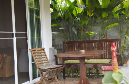 Ko Lanta Cottage | Villa Chao Koh. Surrounded by greenery and tropical gardens.