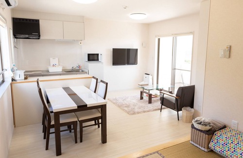 Sakimotobu Apartment | Villa Charme