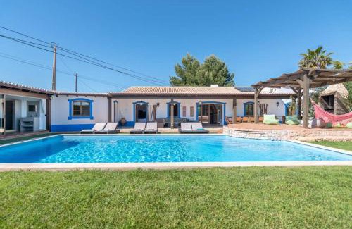 Monte Raposo Villa | Villa Charme
