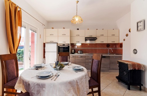 Sopot Villa | Villa Chervil, 3 bedrooms, private pool, barbecue, spacious garden, playground