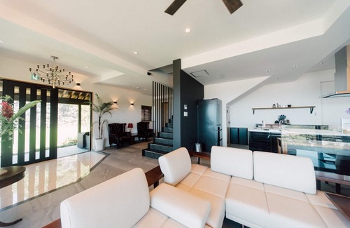 Chinen-son House | Villa CHINENBLUE - Villa NIRAI KANAI/Nanjo Okinawa