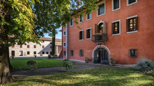 Chiopris-Viscone Hotel | Villa Chiopris