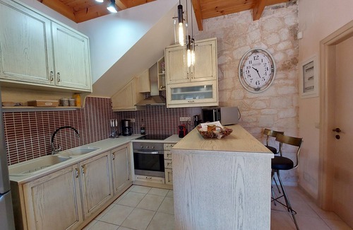 Kato Stalos Villa | Villa Christy 150 meters from the beach with private pool and fireplace