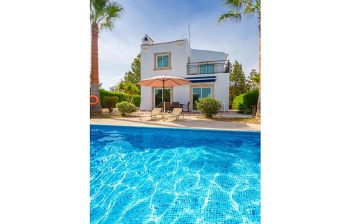 Latchi Villa | Villa Chrysanthemum
