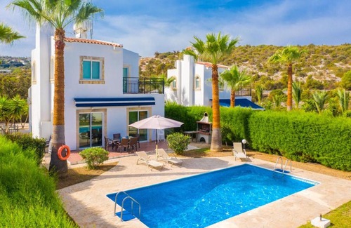 Latchi Villa | Villa Chrysanthemum