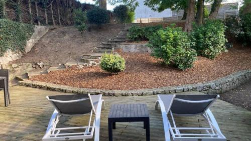 Cholet House | VILLA CITY GARDEN - Maison Spacieuse et Jardin - Proche Centre ville